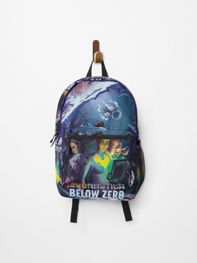 urbackpack_frontwide_portrait750x1000-29 urbackpack frontwide portrait750x1000 29 - Subnautica Merch